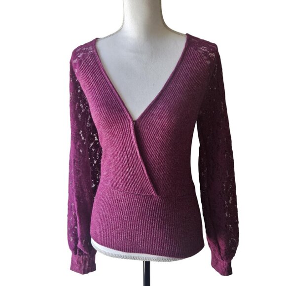 NWT Anthropologie Lace-Sleeve Sweater Top Size Small - Picture 1 of 7